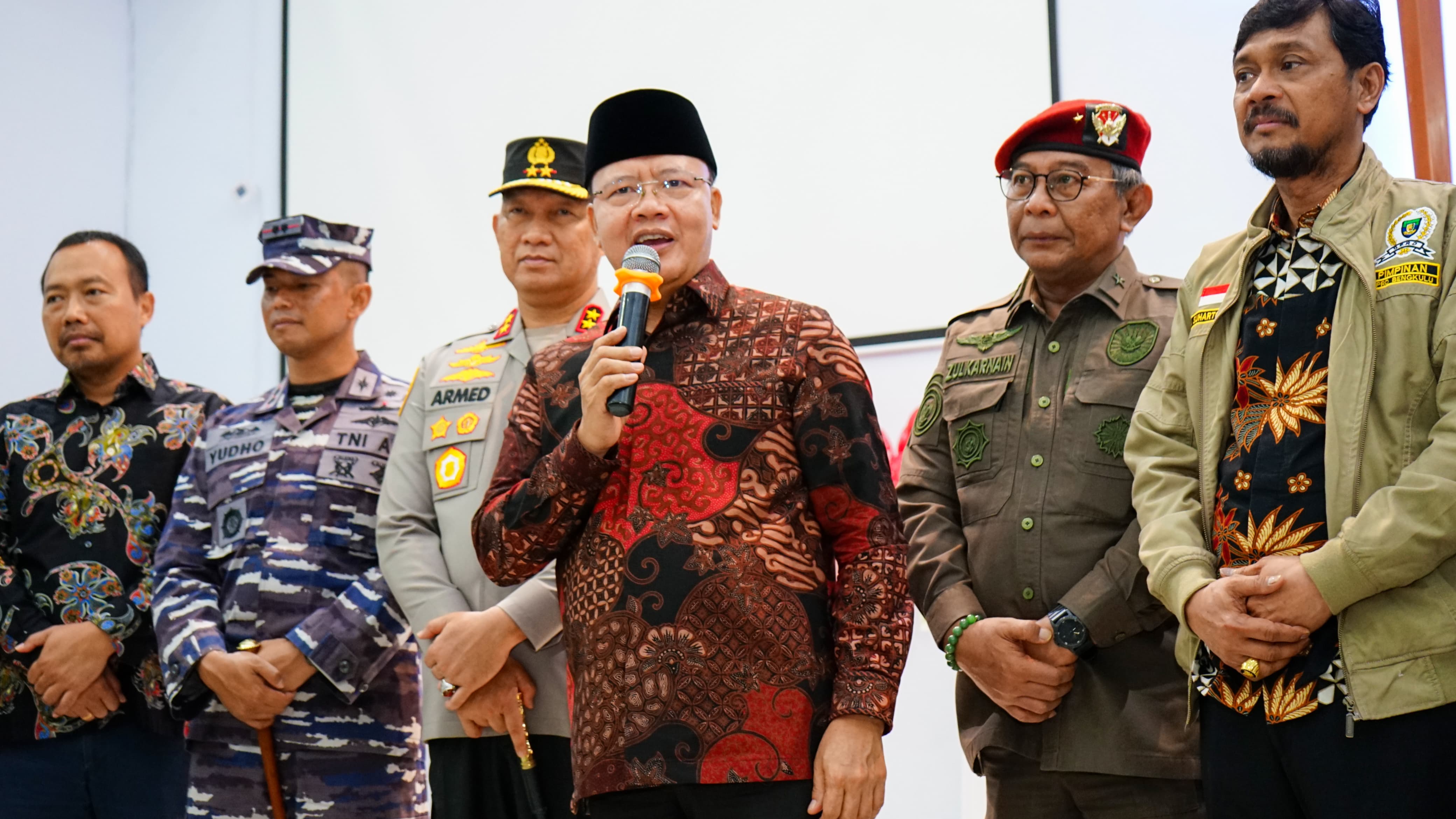 Tinjau Gereja dan Pos Pengamanan di Kota Bengkulu, Gubernur Pastikan Nataru Aman