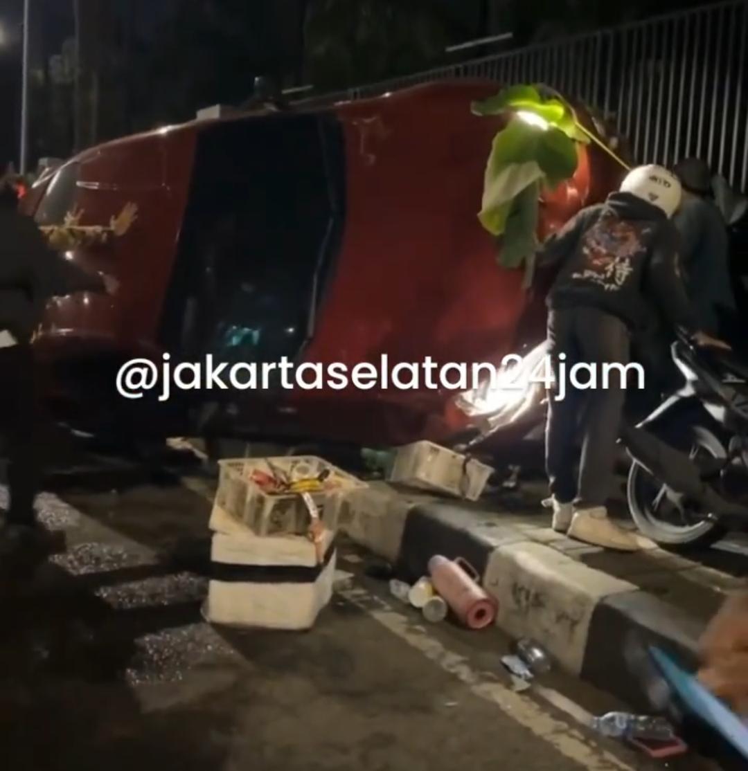 Polisi Tahan Pengemudi Mobil Toyota GT 86 Pasca Kecelakaan di Depan PIM, 3 Orang jadi Korban