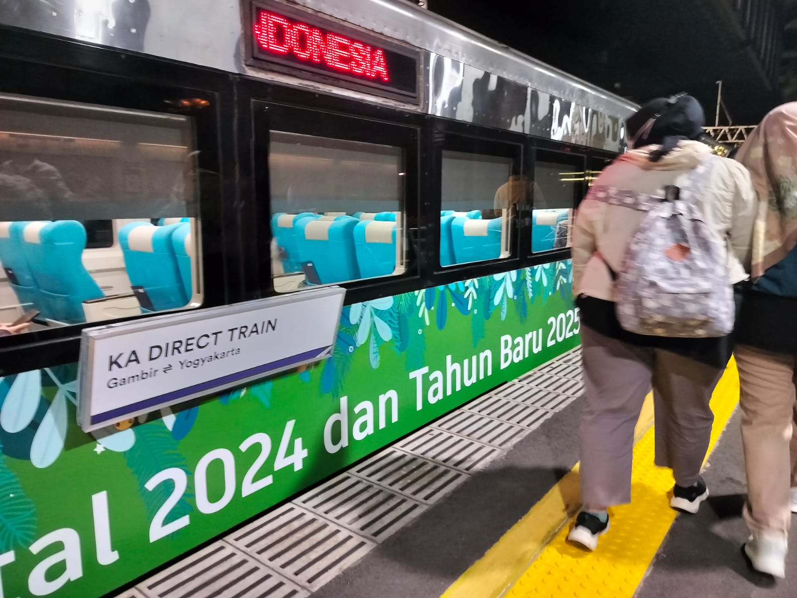 1,75 Juta Tiket KA Ludes Terjual Selama Libur Nataru 2024, Begini Respons KAI