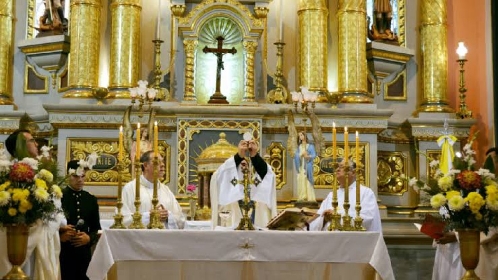 Intip Religi: Mengenal 7 Sakramen Suci dalam Agama Katolik, Definisi dan Penjabarannya 
