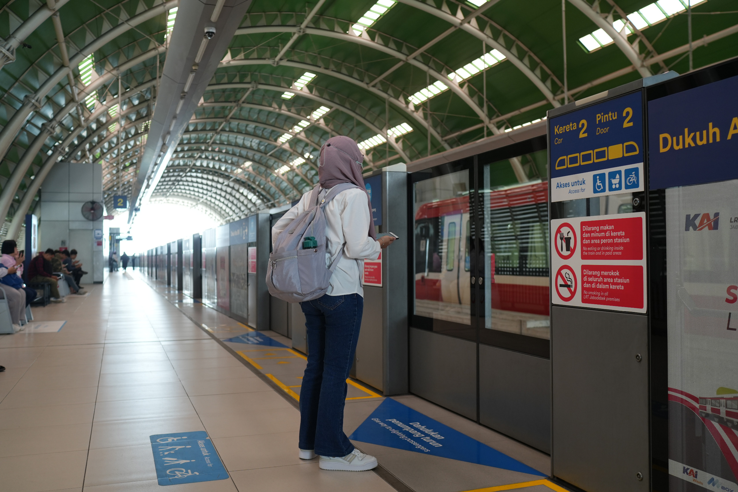 KAI Siap Uji Coba Kereta Khusus Wanita di LRT Jabodebek Mulai 16 Desember 2024