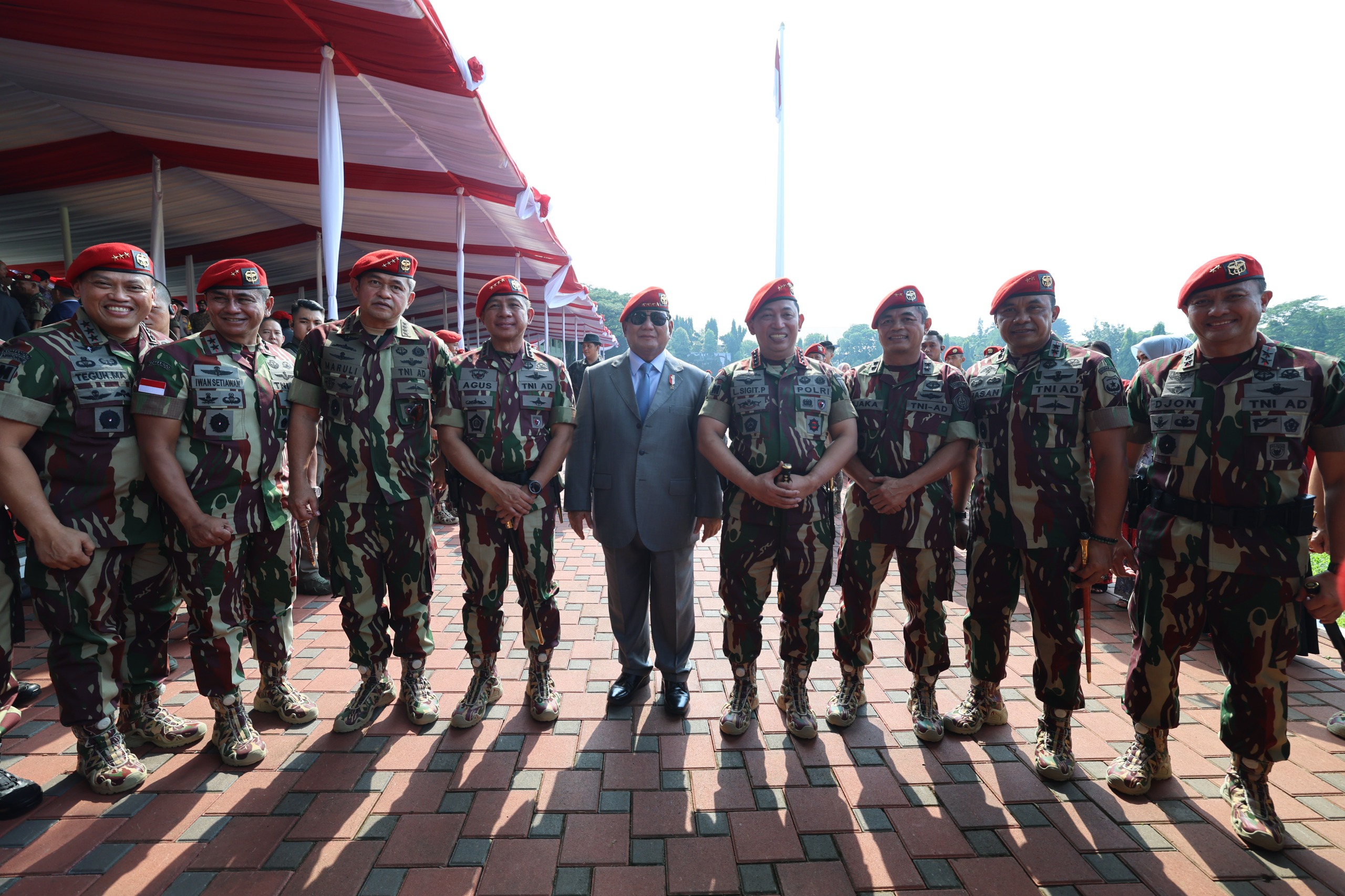 Prabowo Hadiri HUT ke-72 Kopassus, Disambut Gemuruh Tepuk Tangan Meriah