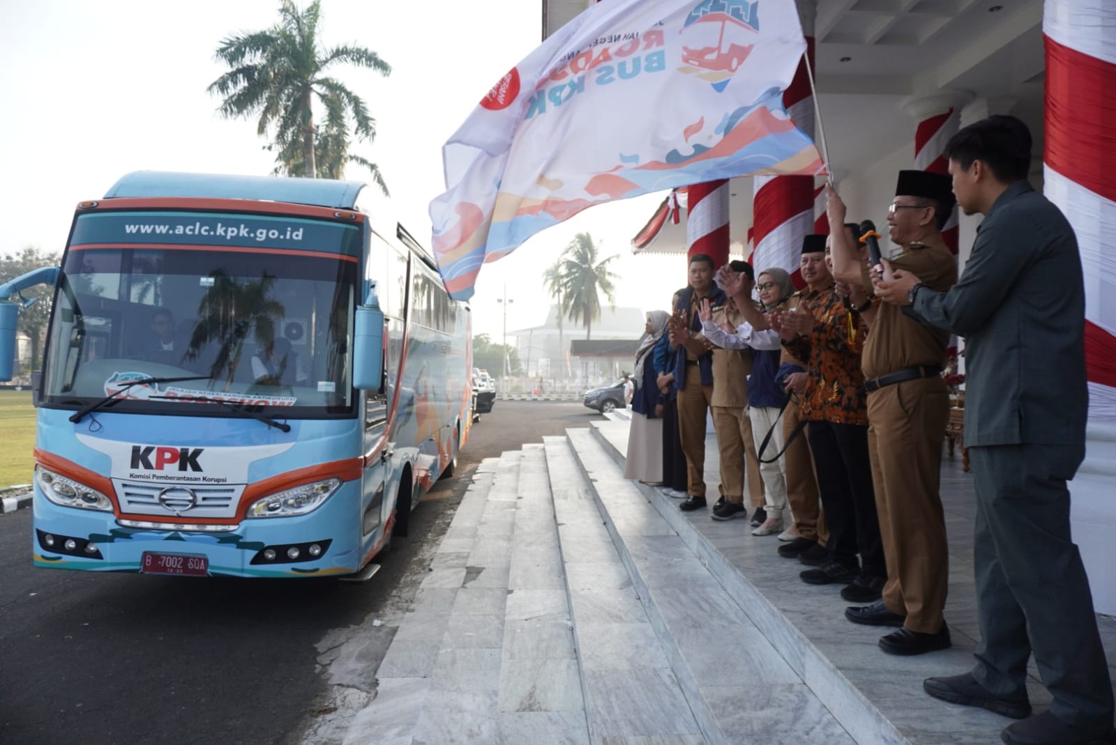 Lepas Roadshow Bus KPK RI Menuju Jambi, Bengkulu Terus Semangat Lawan Korupsi