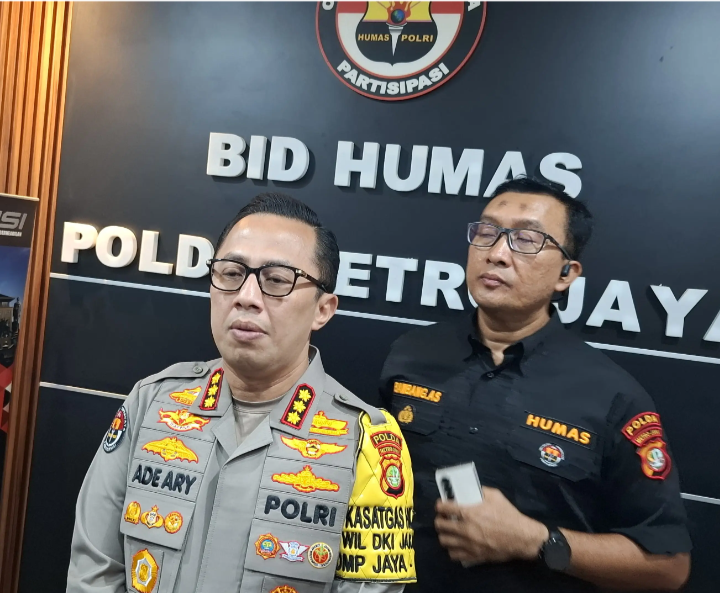 Selain Duit dan Gawai, Polisi Kantongi Bukti Senpi di Kasus Judol Komdigi