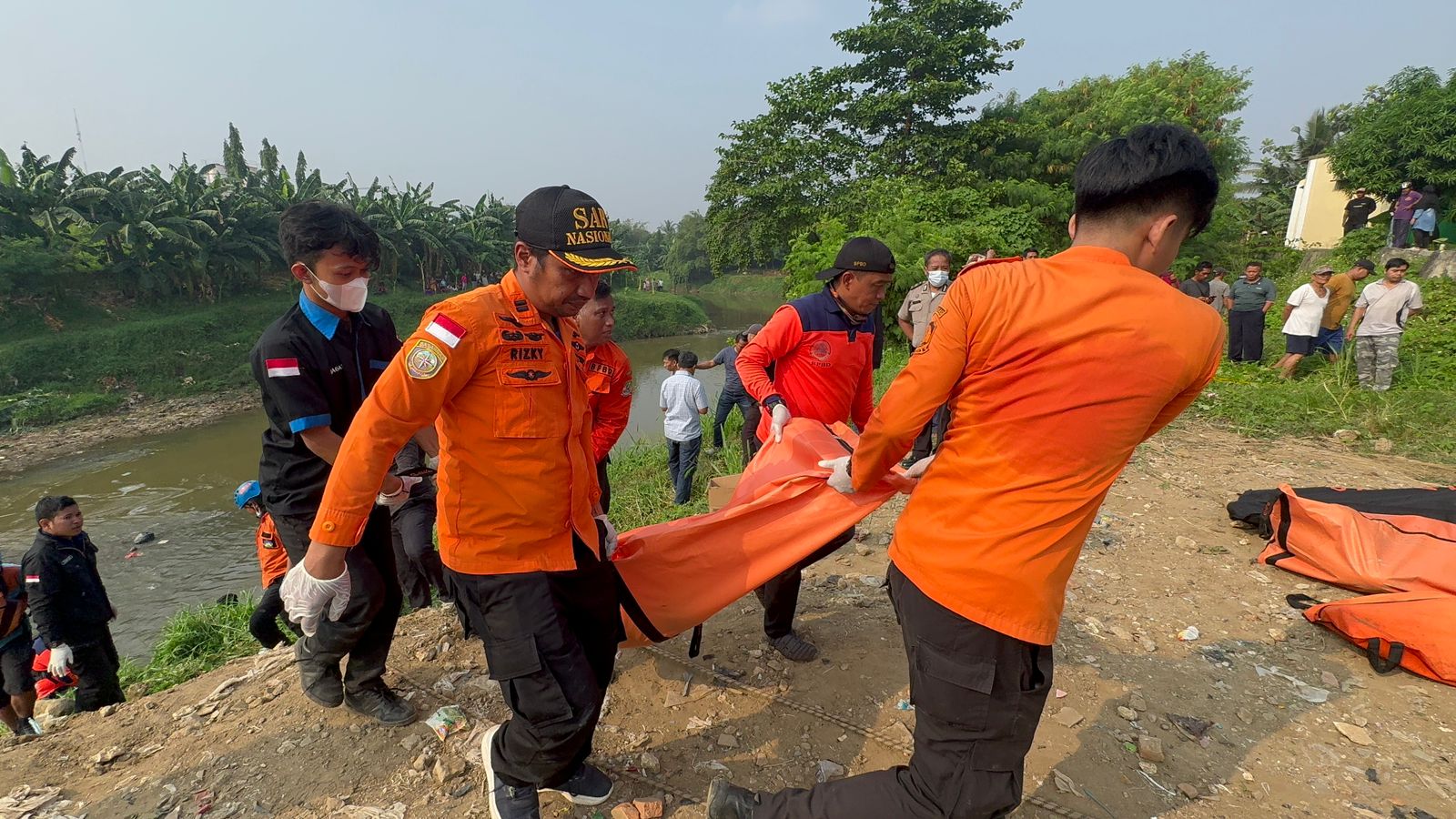 Identifikasi 7 Remaja Tewas di Kali Bekasi Jatiasih, 4 Keluarga Serahkan Dokumen ke Polri