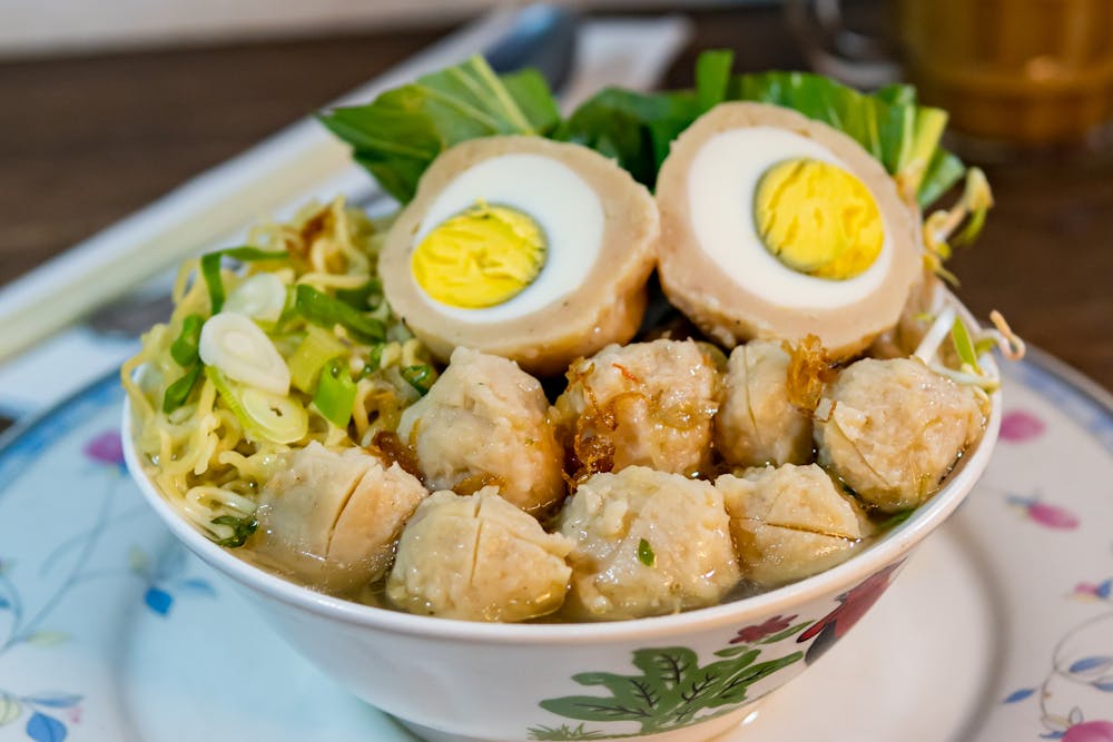 5 Rekomendasi Bakso Enak di Surabaya yang Wajib Dicoba, Pecinta Kuliner Mari Merapat!