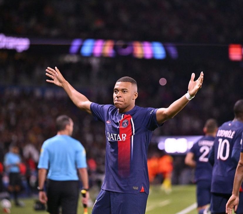 Wow! Begini Formasi Menyeramkan Real Madrid Jika Diperkuat Kylian Mbappe 