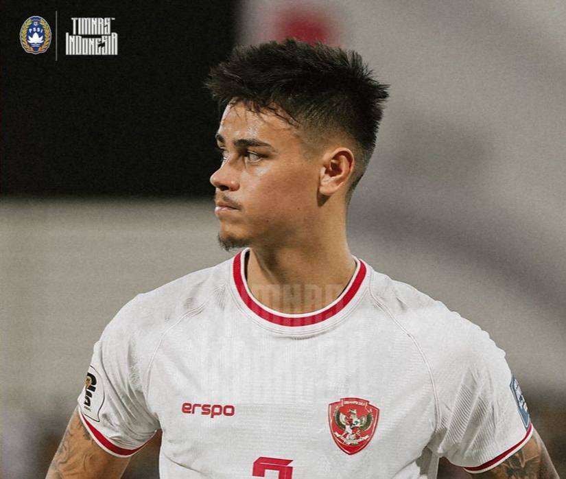 Mees Hilgers Absen Bela Timnas Indonesia, Netizen Serang Instagram FC Twente 