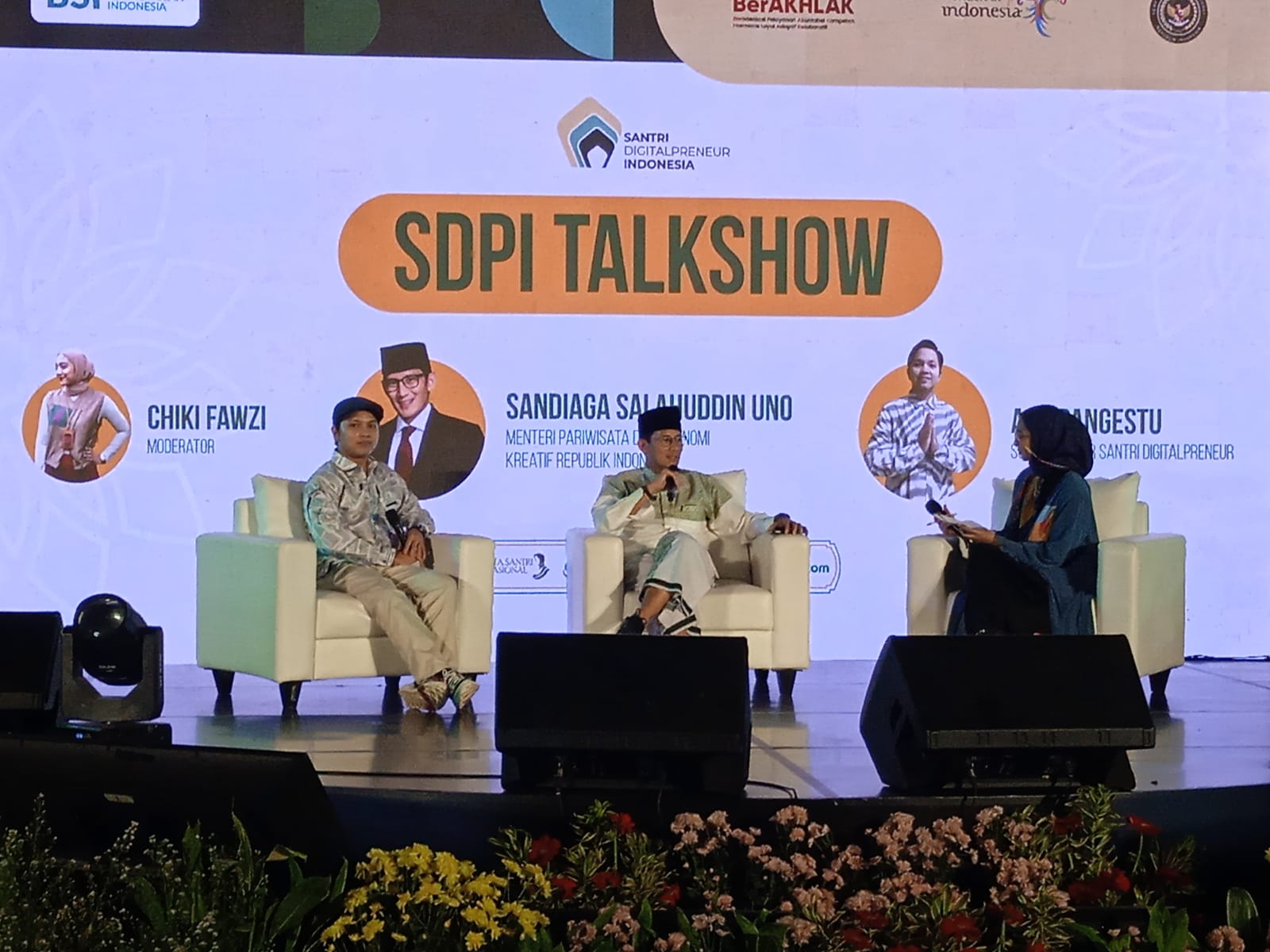 Santri Digitalpreuner Indonesia 2024: Ciptakan Generasi Berkarakter dan Berdaya Saing di Era Digital