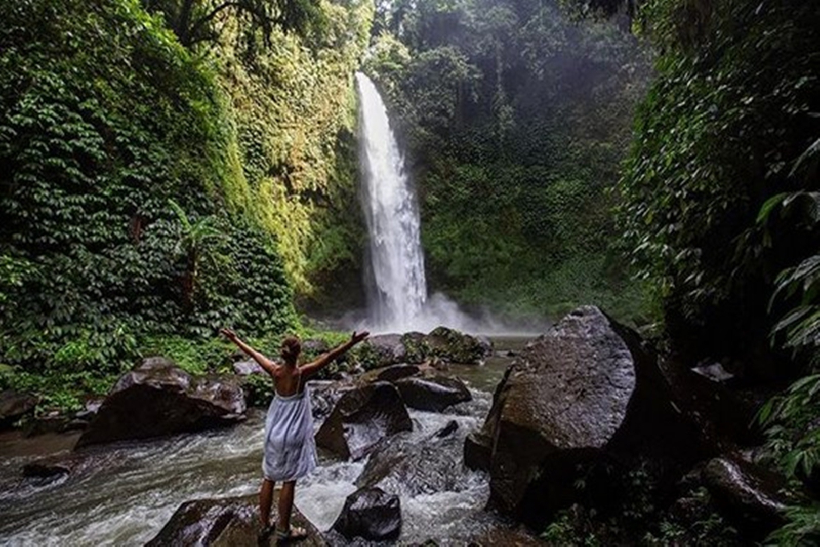 Air Terjun Nungnung : Pesona Surga wisata Tersembunyi, Jangan Sampai Melewatkan Spot Ini Pada Saat Ke Bali!