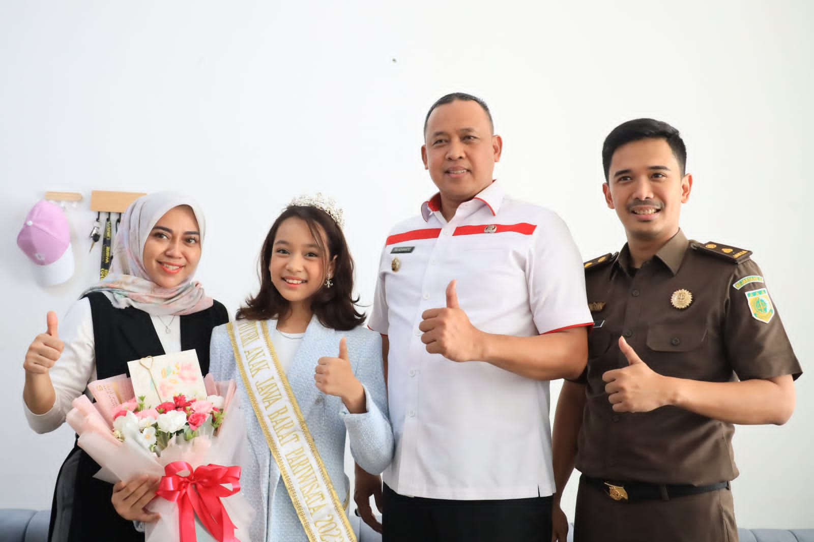 Tri Adhianto Sambangi Kediaman Putri Anak Pariwisata Indonesia 2023