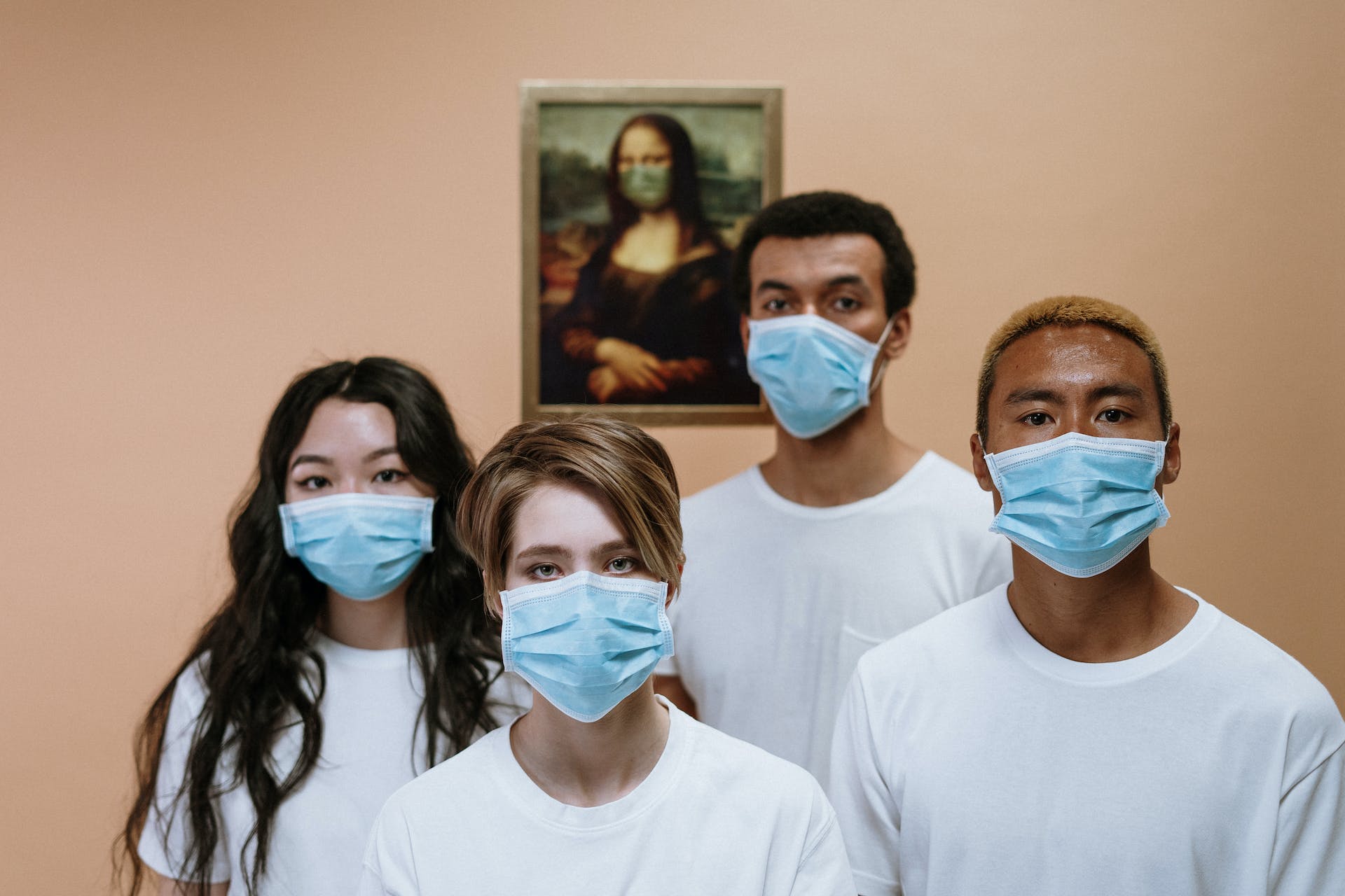 Libur Nataru, Masyarakat Diimbau Kembali Pakai Masker dan Siapkan Hand Sanitizer