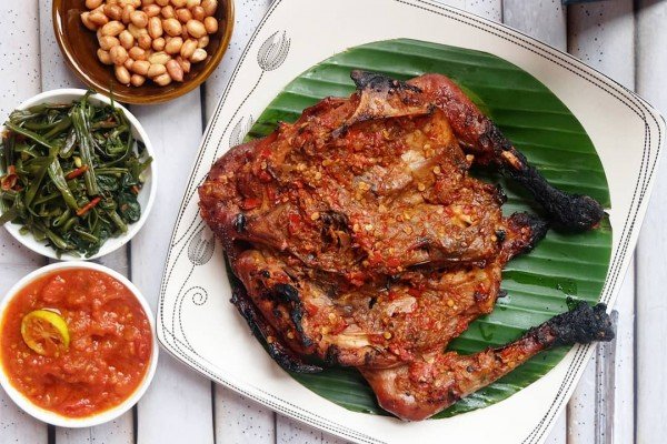 Cobain Masakan Khas Lombok yang Enak dan Kaya Rempah, Fix Bikin Kalian Nagih