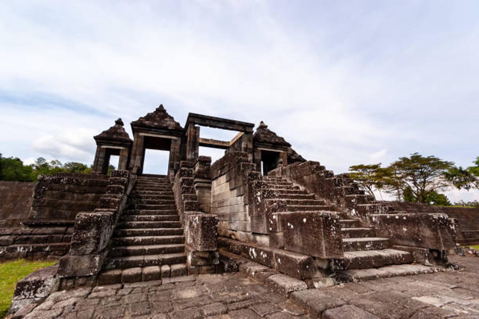 Sejarah Candi Ratu Boko, Peradaban Jawa Kuno Abad Ke 8