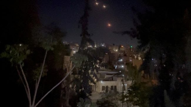 Ternyata Ini Alasan Kuat Iran Melancarkan Serangan Udara ke Israel 