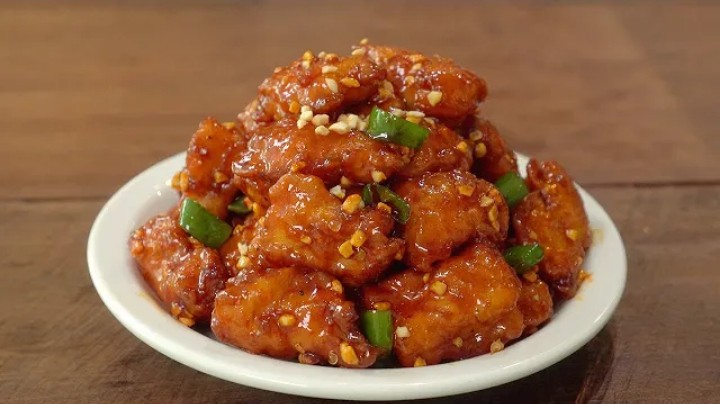 Resep Chicken Gangjeong Simpel, Ayam Goreng Renyah Pedas Manis Khas Korea yang Wajib Dicoba 