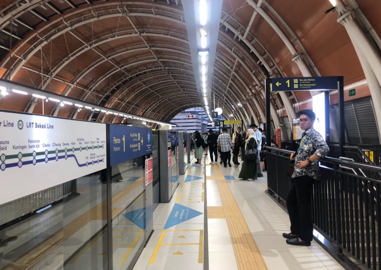 Catat Rekor, Penumpang LRT Jabodebek Tembus 2 Juta di Bulan November 2024