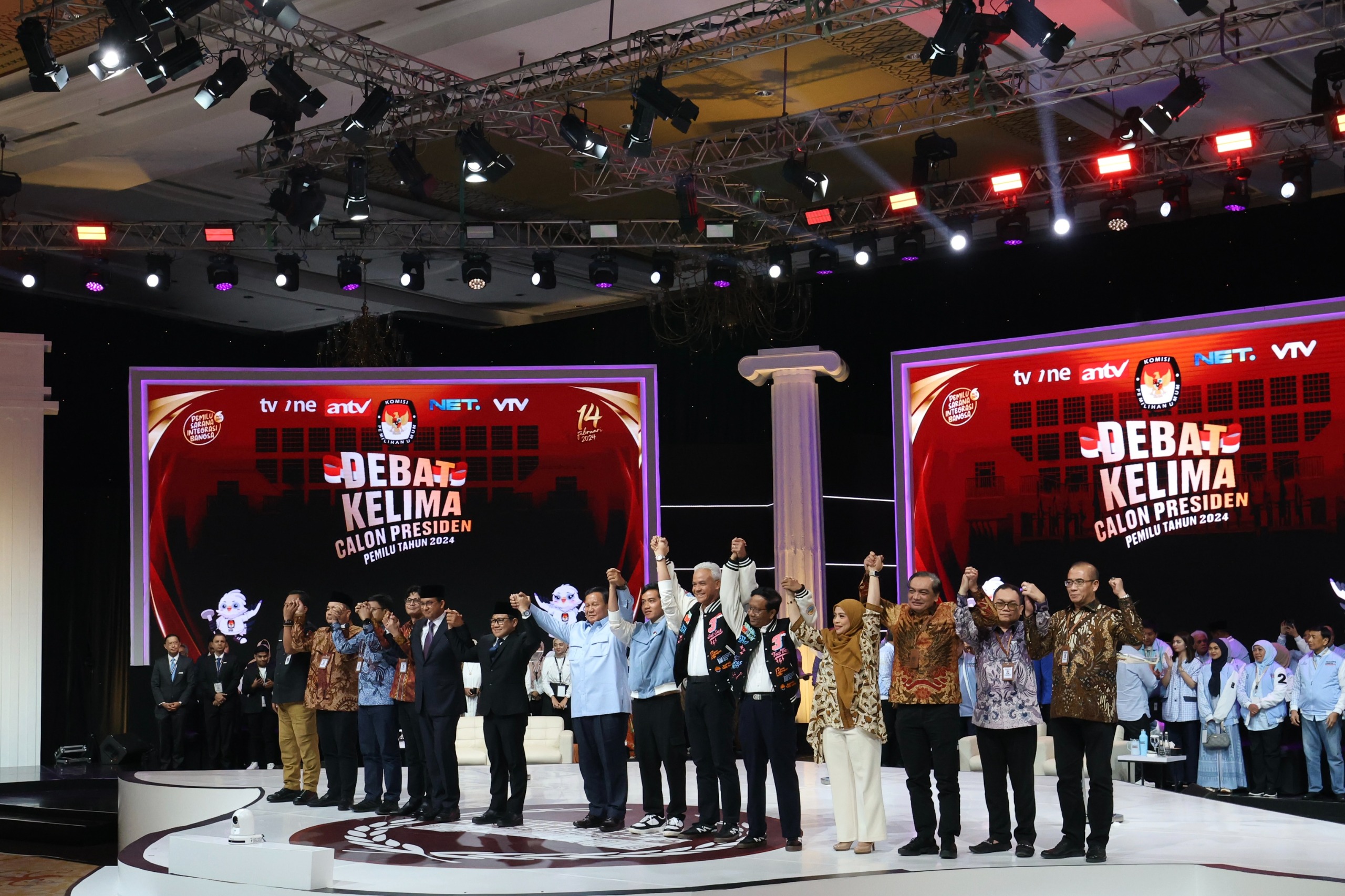 Pernyataan Pamungkas Debat, Prabowo Sampaikan Maaf kepada Paslon 1 dan 3