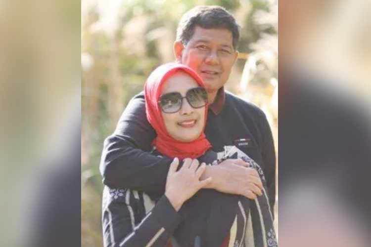 Mengenal Santi Ariviani, Istri Hebat Almarhum Letjend Doni Monardo dalam Menjalankan Tugas Negara