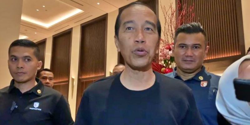 Ketika Jokowi Sambangi Tempat Kumpul Tim Prabowo-Gibran Usai Kampanye Akbar