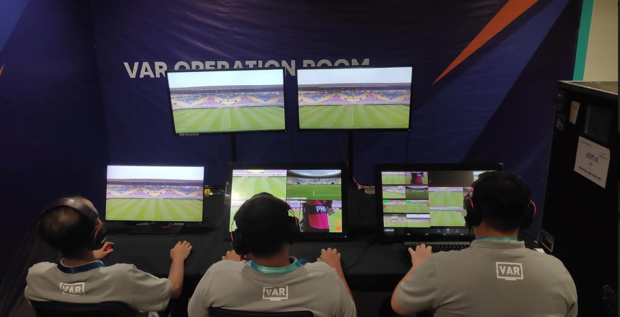 VAR Siap Digunakan di Liga Indonesia: Jumlah Wasit Bertambah Jadi 6