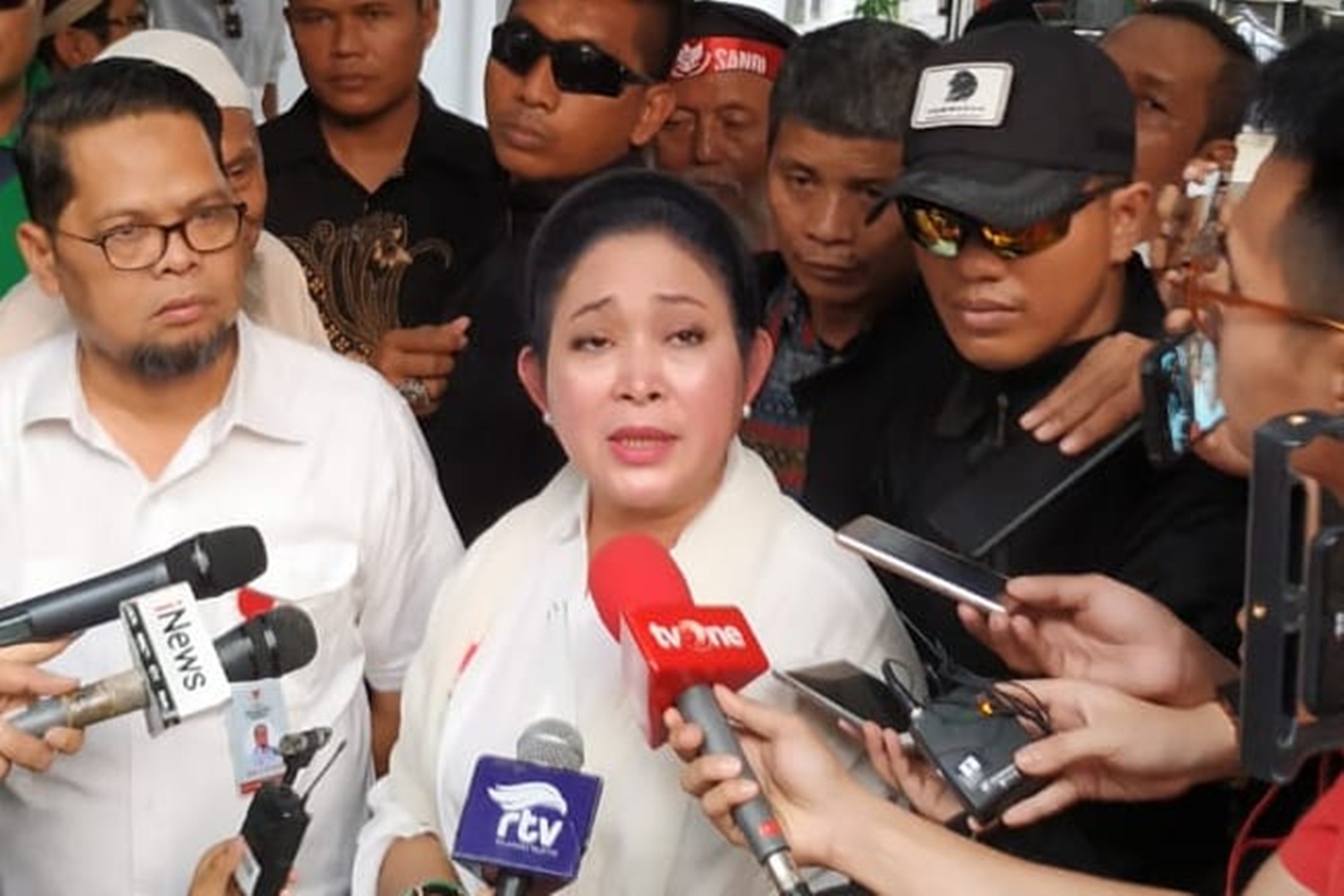 Prabowo Resmi Lantik Titiek Suharto dan Iwan Bule Jadi Wakil Ketua Dewan Pembina Partai Gerindra