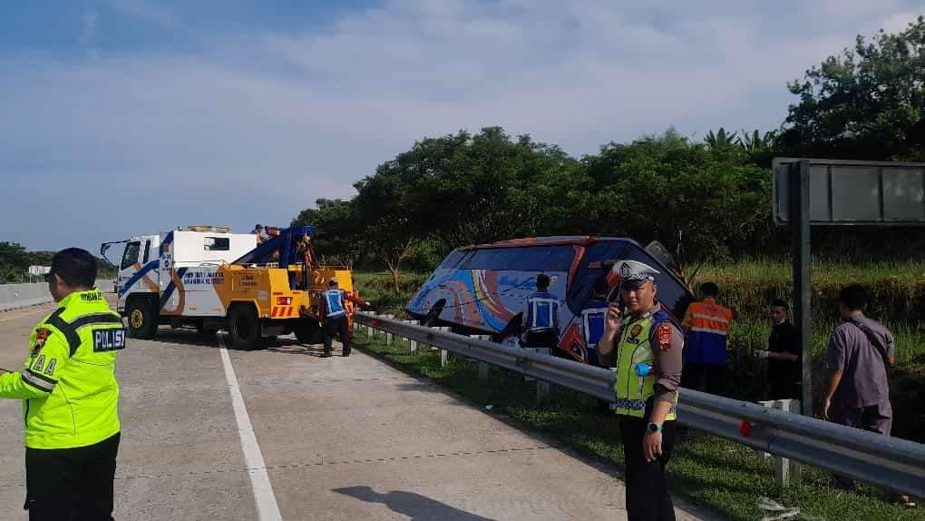 Polda Jateng Ungkap Kronologi Kecelakaan Bus Rosalia  Indah