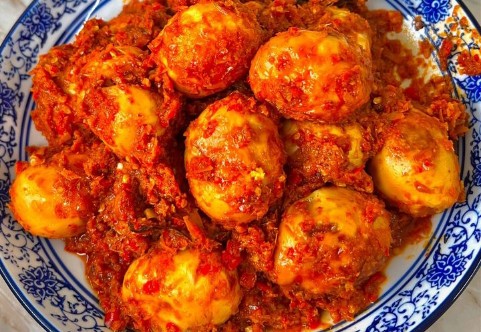 Aneka Resep Balado Telur, Cita Rasa Pedas Gurih yang Menggoda, Bikin Nafsu Makan Bertambah 