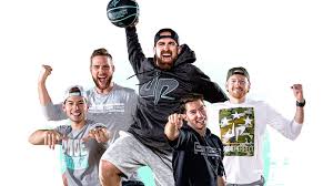 Dude Perfect: Grup Komedi dan Olahraga yang Mengguncang Dunia YouTube