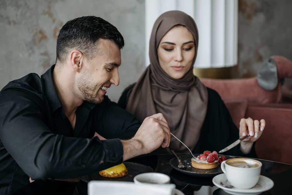 Tugas Istri Menurut Islam: Membangun Keluarga yang Bahagia dengan Landasan Agama