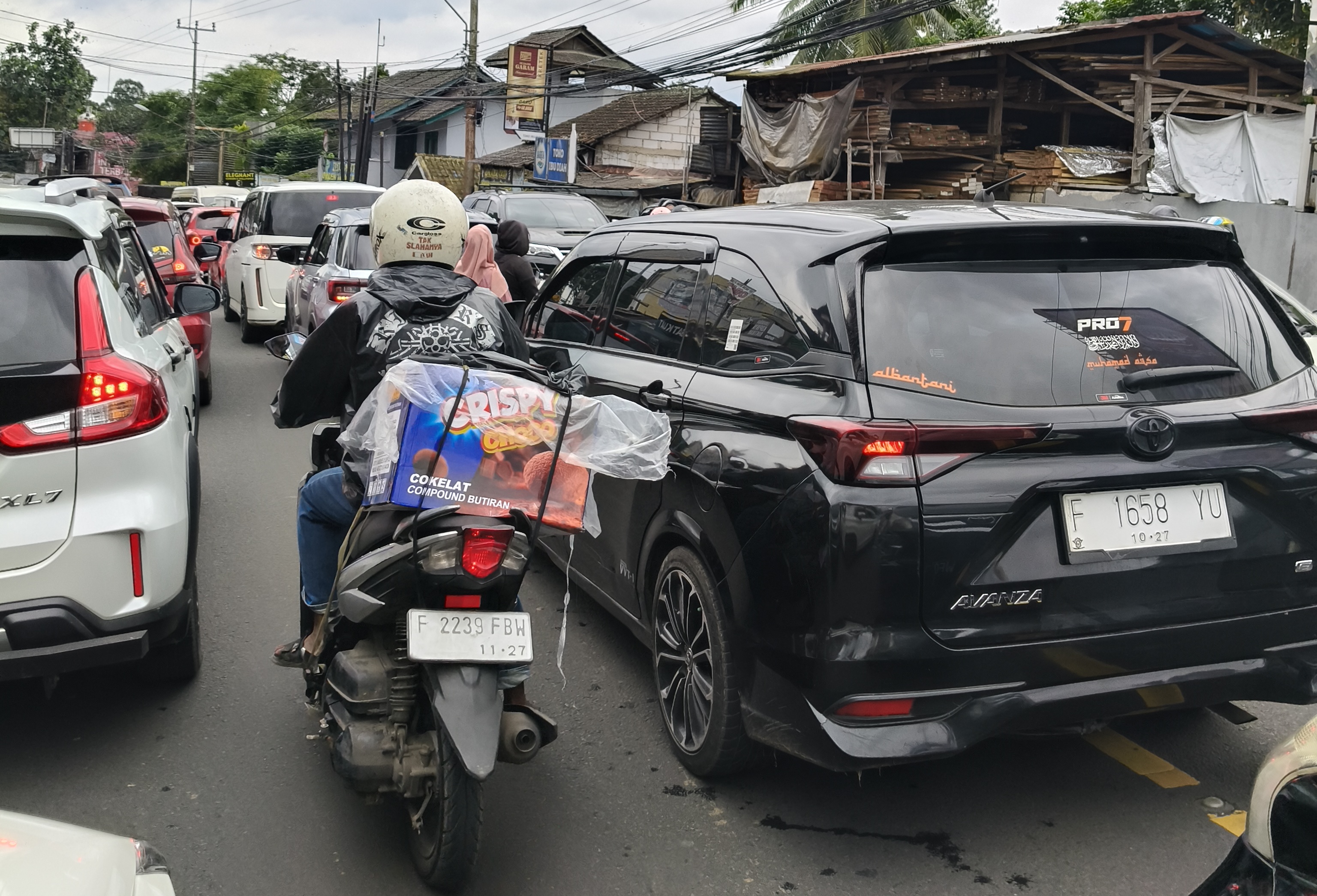 Kondisi Terkini Lalu Lintas di Jalur Puncak Bogor saat Libur Natal