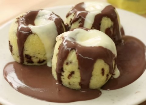 Resep Bolu Susu Vanilla Choco ala Chef Devina, Kue Lembut yang Lezat dan Menggugah Selera