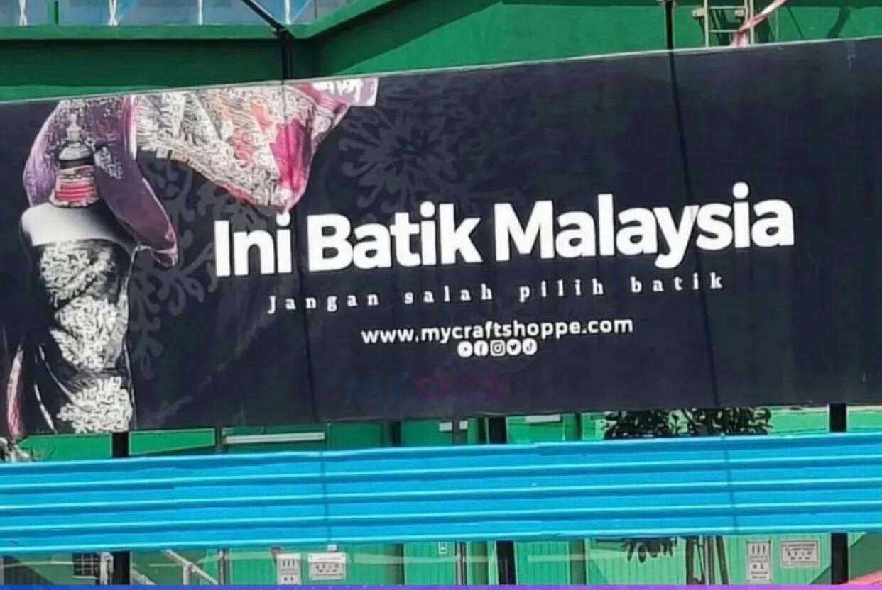 Kembali Bikin Heboh! Malaysia Pasang Baliho Bertuliskan 'Jangan Salah Pilih Batik', Bikin Warganet Meradang