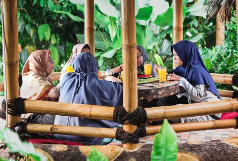 5 Rekomendasi Restoran di Sentul Bogor dengan Pemandangan Alam yang Menakjubkan 