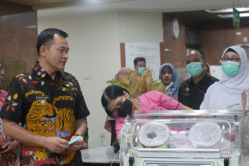 Bayi Kembar Siam Asal Cirebon Baru Akan Dioperasi Pemisahan 8 Bulan Lagi, Ini Langkah Dinsos