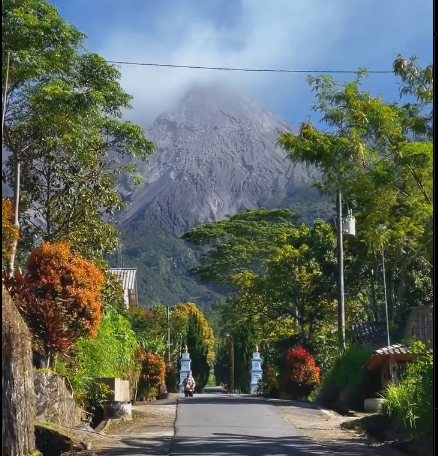 BPPTKG Pantau Aktivitas Gunung Merapi Jateng Tinggi 