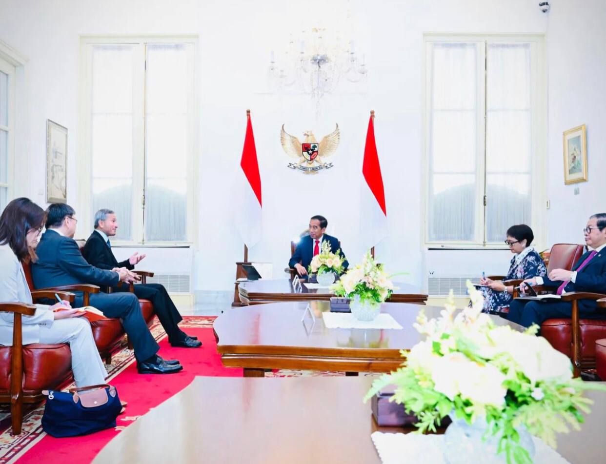 Bertemu PM Singapura, Presiden Jokowi Ingin Ekspor Listrik ke Singapura Segera Direalisasikan