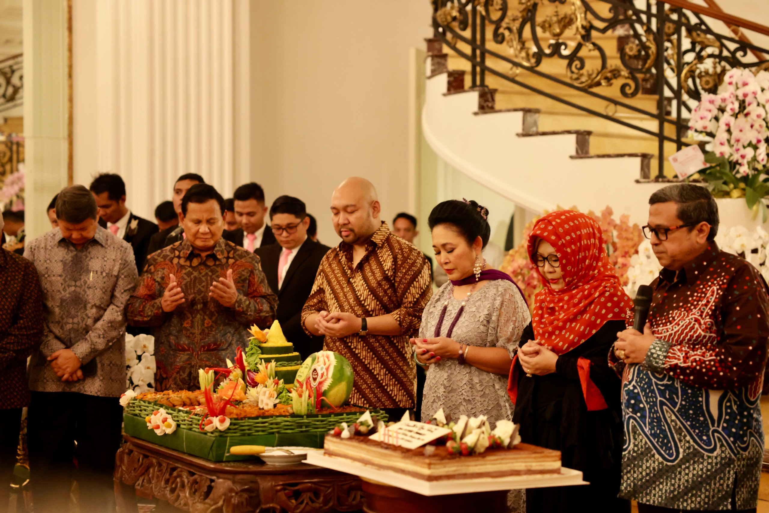 Prabowo Hadiri Syukuran Ulang Tahun ke-65 Titiek Soeharto