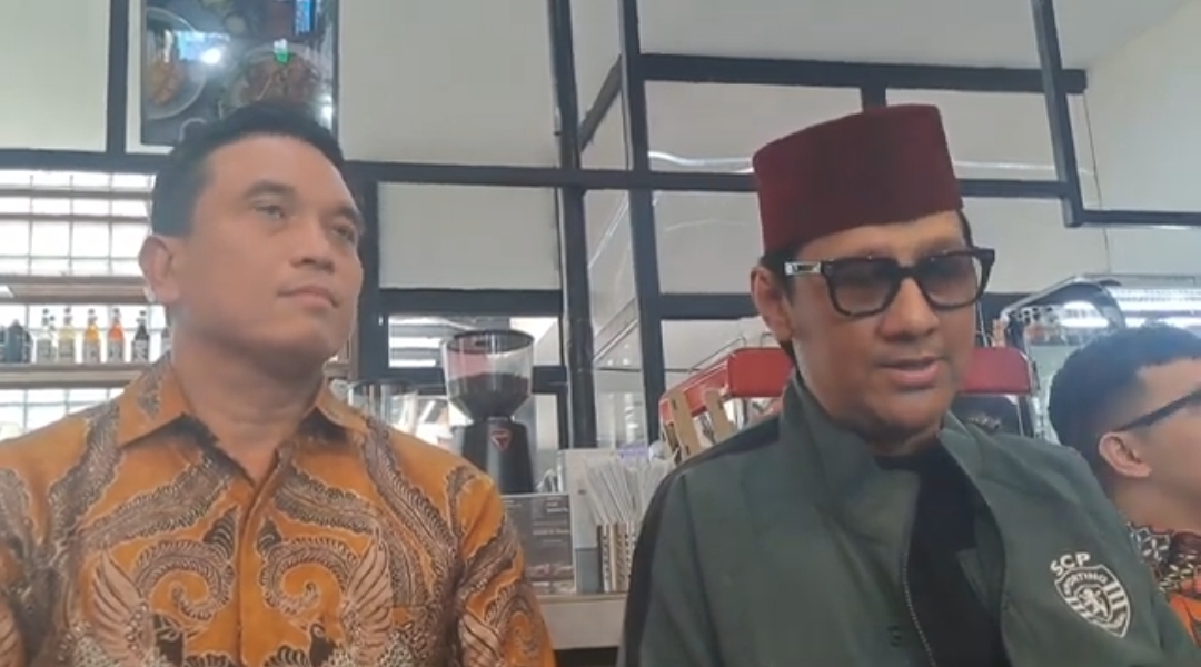 Meski Gugat Cerai, Andre Taulany dan Sang Istri Rein Wartia Masih Tinggal Serumah