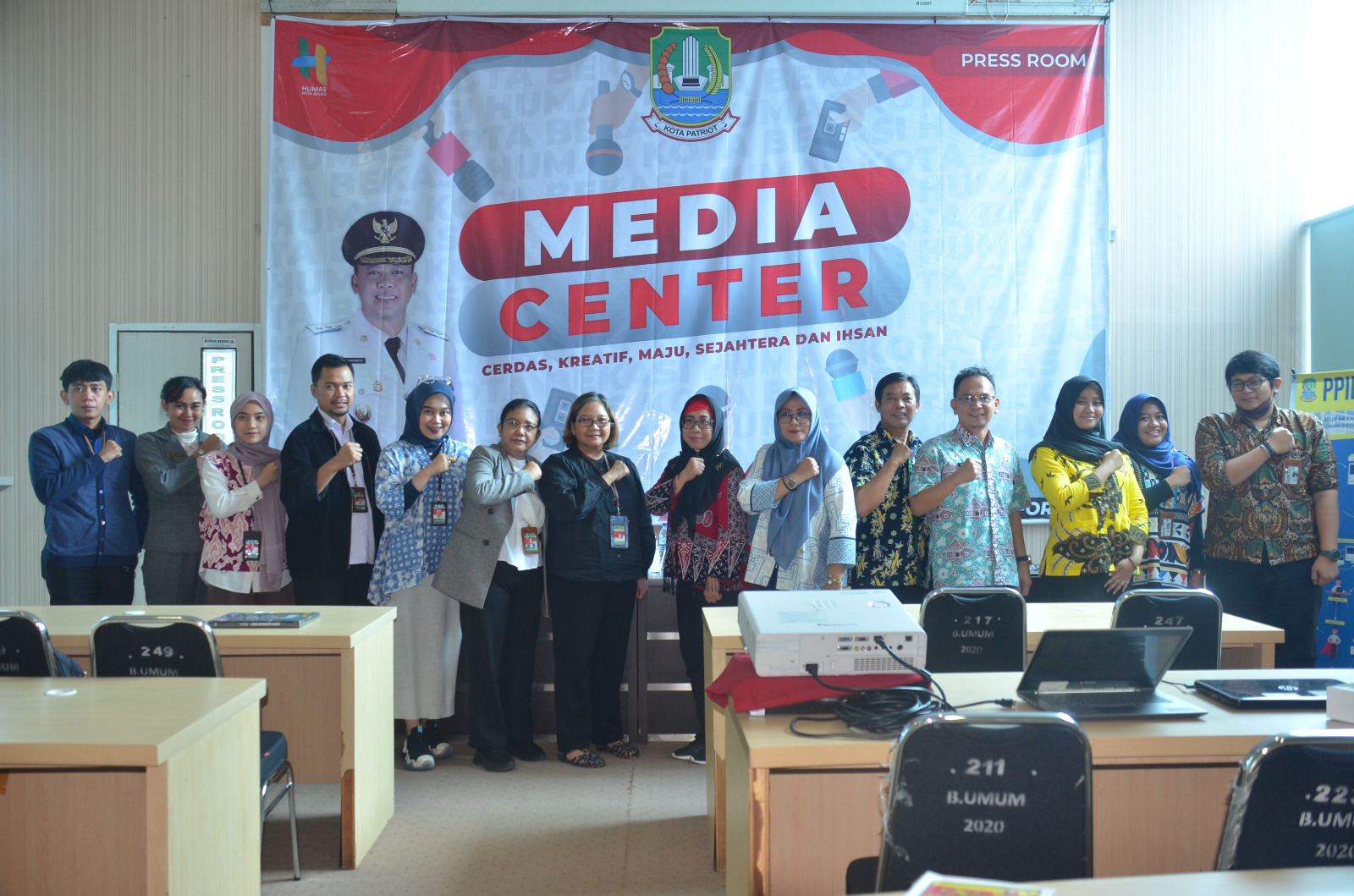 Universitas Pembangunan Nasional Veteran Jakarta Studi Banding PPID ke Kota Bekasi