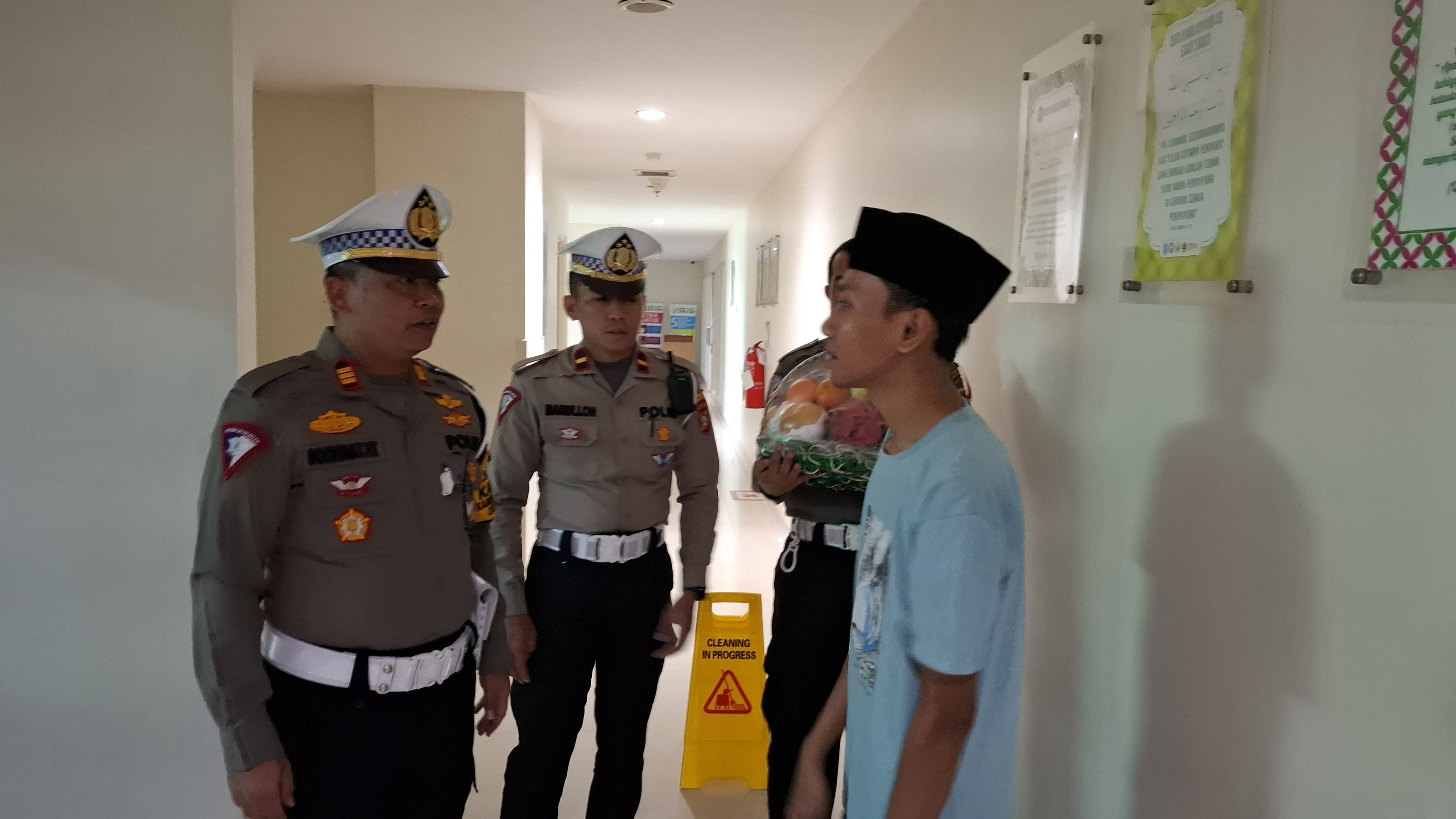 Viral! Mobil Tabrak Bocah 3 Tahun di Tangsel, Kepolisian Beberkan Kronologinya