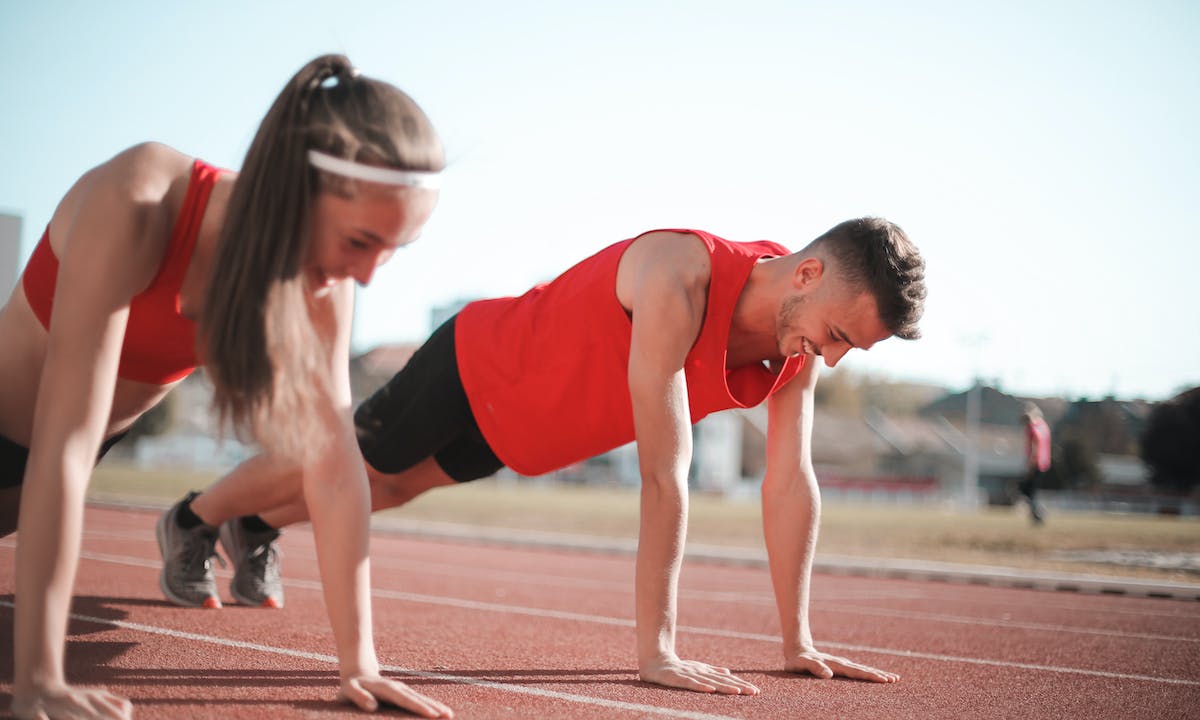 8 Manfaat Push Up Setiap Hari dan Cara Melakukan Gerakannya yang Benar