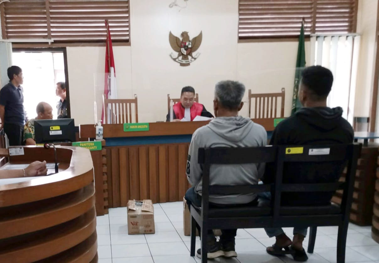 Dua Penjual Minol Disidang Yustisi 