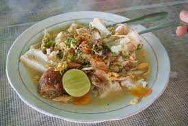 Resep Kuliner Kalimantan selatan , Soto Banjar, Menggunakan Suwiran Daging Ayam dan 5 macam Rempah -rempah 