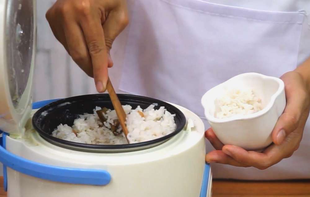 Resep Nasi Uduk Rice Cooker Sederhana, Enak dan Gurih