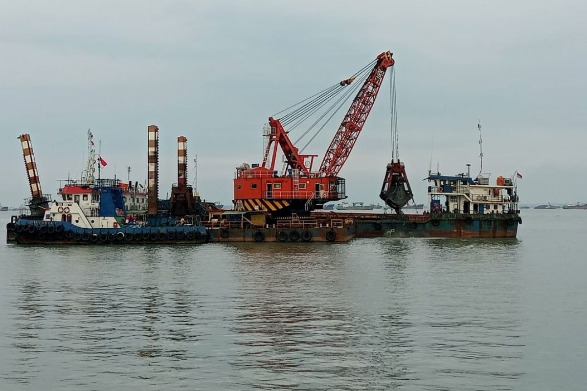 KPK Tetapkan 9 Tersangka Korupsi Pengerukan Pelabuhan 