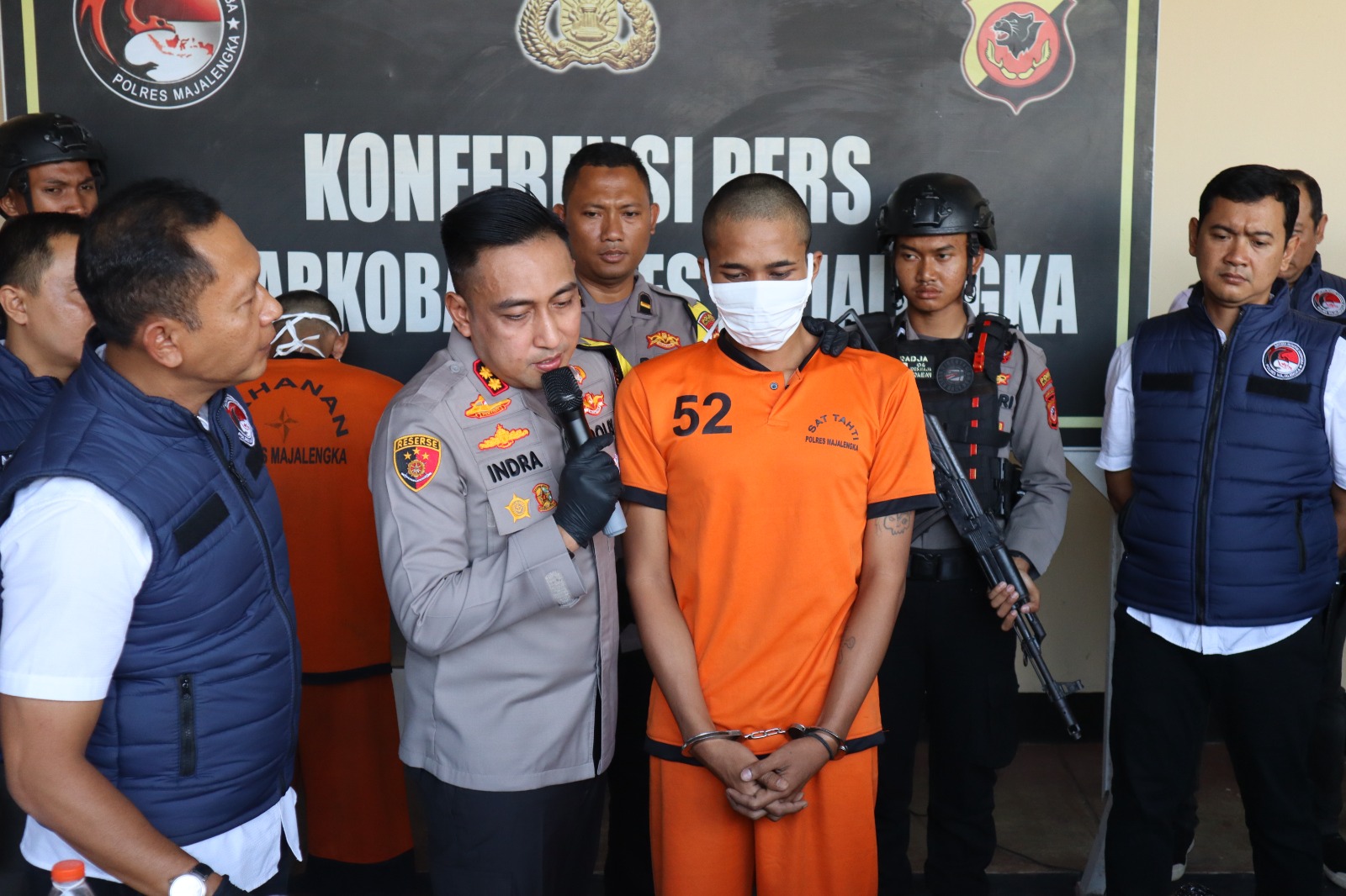 Diduga Produksi Ganja Sinte Rumahan, Pria di Majalengka Dibekuk Polisi