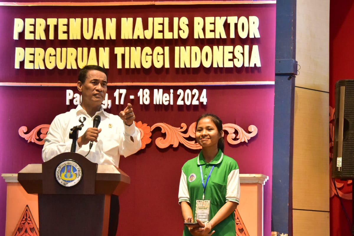 Mentan Amran Sambut Baik Kelompok Tani Mahasiswa Dalam Forum Majelis Rektor PTN di Padang