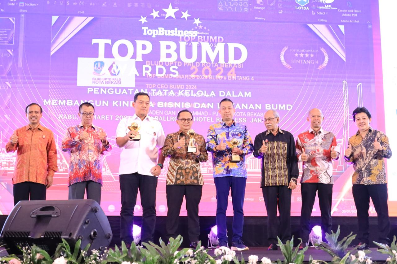Kota Bekasi Raih Penghargaan di Top BUMD Awards 2024