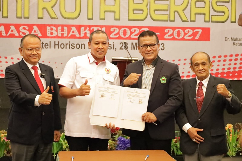 Tri Adhianto Resmi Dilantik Sebagai Ketua KONI Kota Bekasi Masa Bhakti 2023-2027